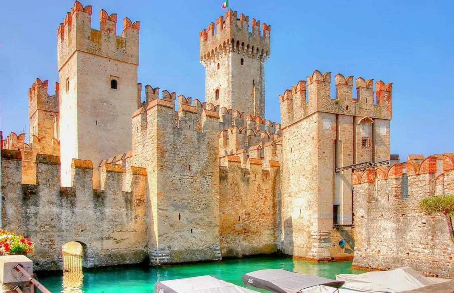 Dolce Lago Apartment - Nel Cuore Di Sirmione